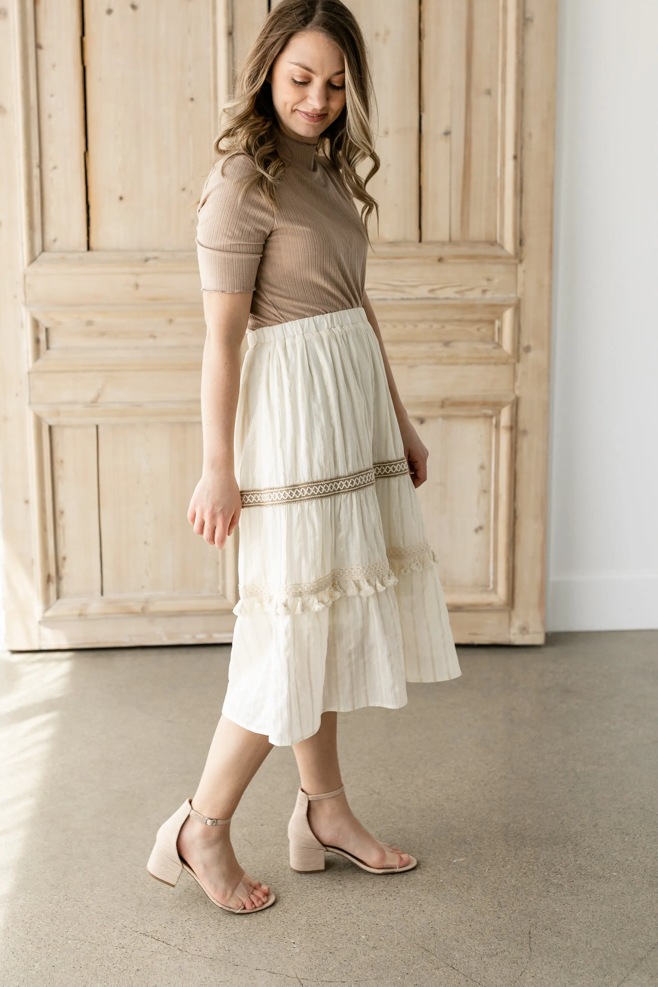 Cream Midi Skirt With Contrasting Lace Detail