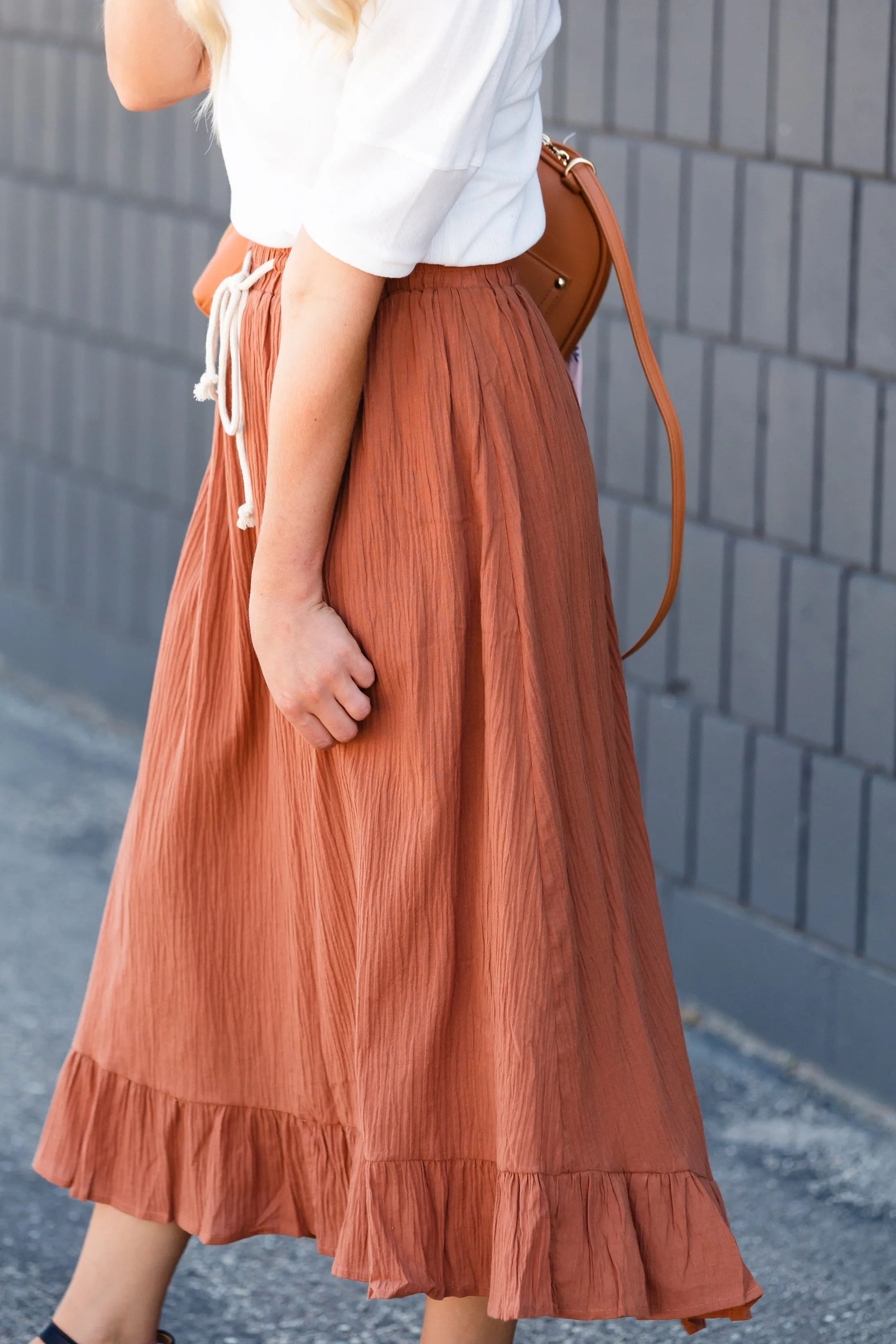 Rust Ruffle Hem Stretch Waist Midi Skirt