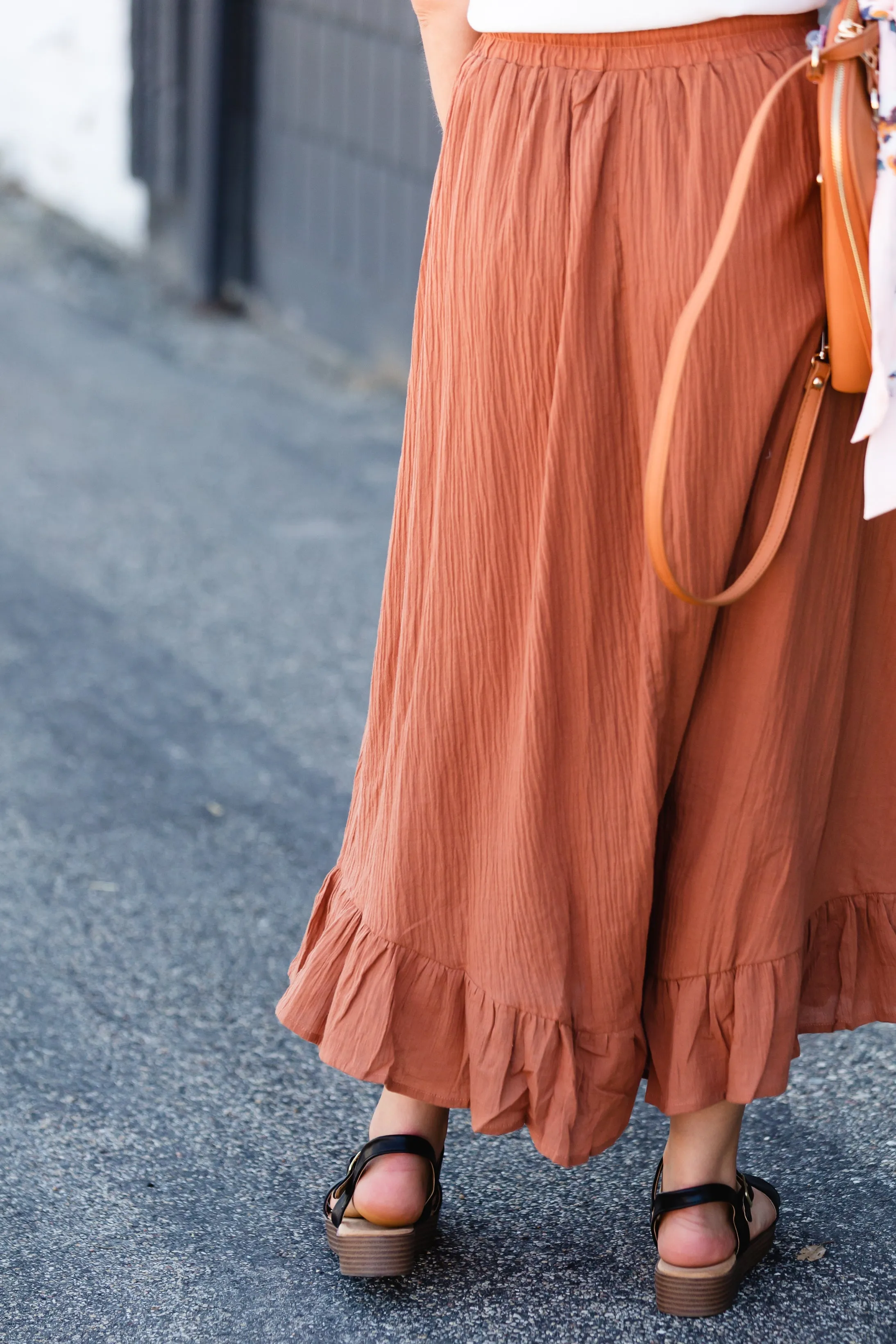 Rust Ruffle Hem Stretch Waist Midi Skirt